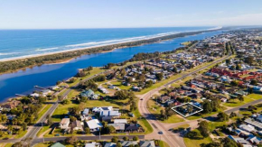 Sunseeker on Palmers, Lakes Entrance